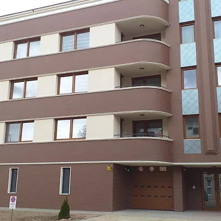 Hatvan Corner 2 Apartment *