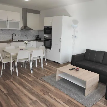 Hatvan Corner 2 Apartment Debrecen